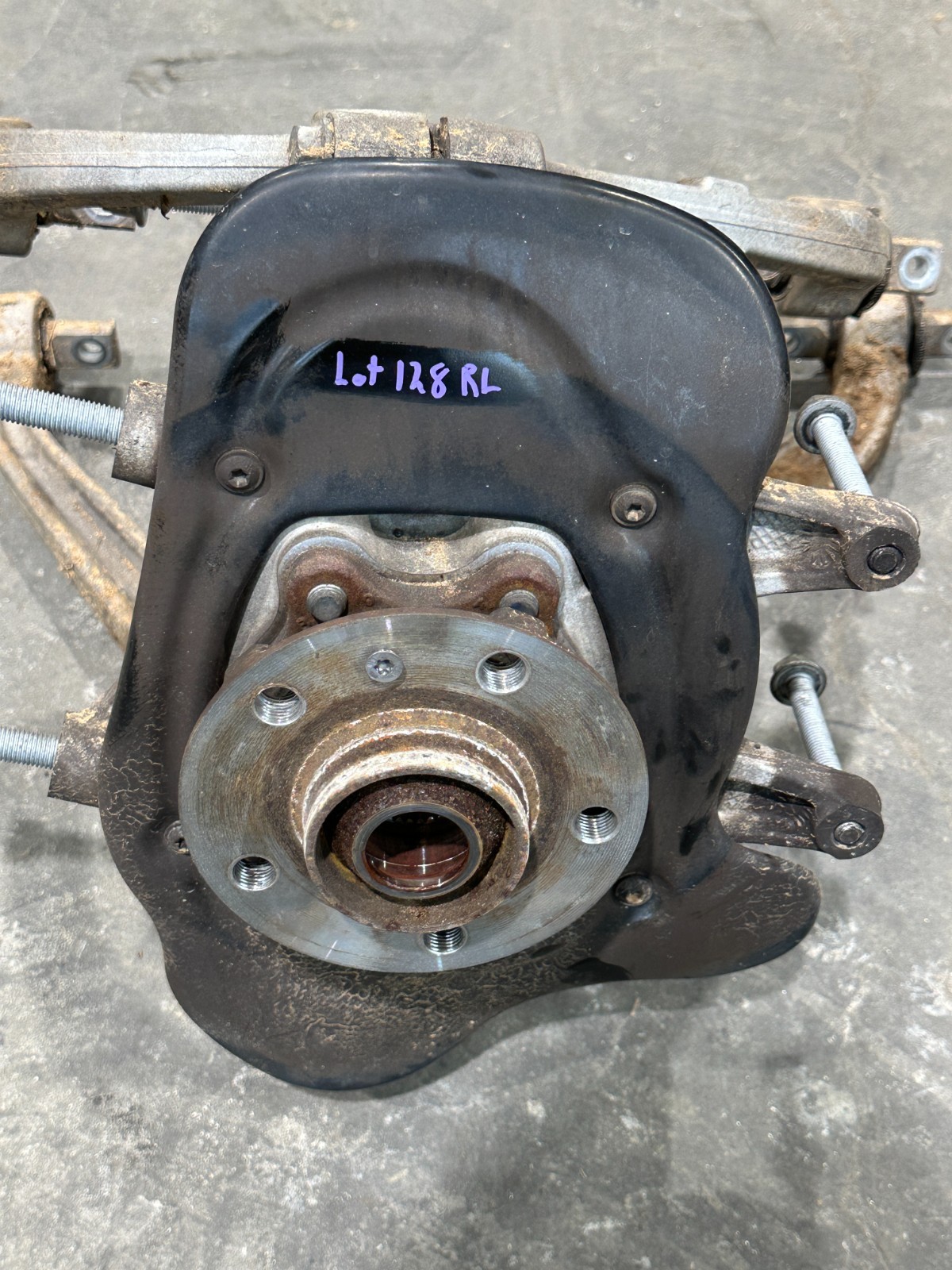 2017 AUDI R8 REAR LEFT SUSPENSION CORNER ASSEMBLY OEM