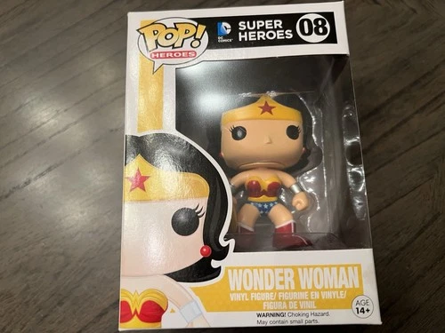 Funko Pop! DC Super Heroes - Wonder Woman #08