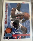 Lot Of 173 NBA Basketball Cards Inclds A 1992-93 NBA Hoops - Michael Jordan #298