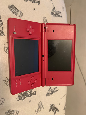 Pink Nintendo DSi w/ Games   Tested Works Great