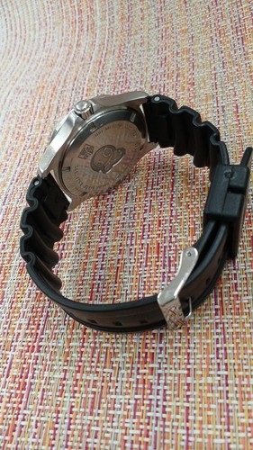 Tag Heuer Aquaracer WAF1110 39 mm Black Dial