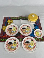 MUPPETS INC SESAME STREET VINTAGE Bert Ernie Plastic Pretend Play Mini Plates