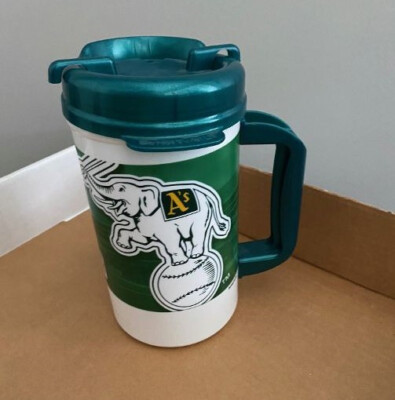 OAKLAND A S ROOT BEER FLOAT DAY MUG 2015, SAM FULD AUTOGRAPH