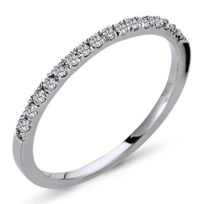 0,15 Carat Diamant halbrund Memoire Ring 14 Karat Weißgold