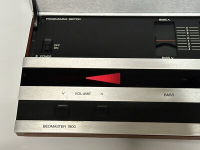 Bang & Olufsen Beomaster 1900 Type 2904 Rosewood Tuner/Amplifier