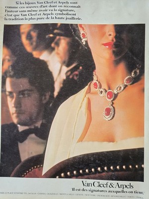 1977 Van Cleef & Arpels necklace earrings Vintage jewelry French ad