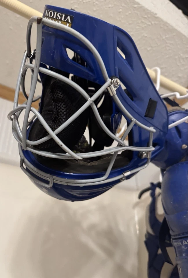 安德玛系列 SR 女孩捕手装备 12+ 二手皇家蓝色二手二手二手二手二手二手二手二手二手二手状况完好 — 第 3/4 张图片