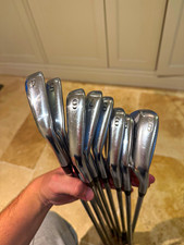 Mizuno Pro 225 Right-Handed Iron Set 4-GW. & clubs