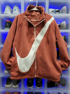 NIKE WOMEN'S SPORTSWEAR SWOOSH 