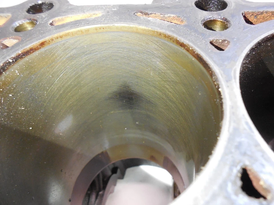 06-10 VW Volkswagen Beetle 2.5L I5 Bare Iron Engine Block Cylinder Block Jetta - Image 4 of 4