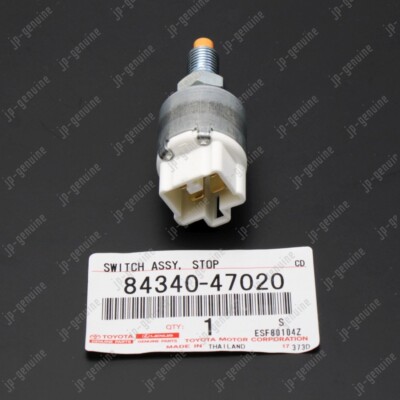 OEM Genuine TOYOTA Highlander LEXUS IS250 84340-47020 Stop Lamp