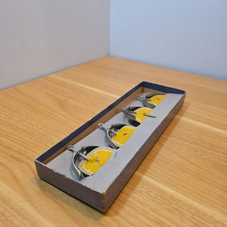 Vintage White House Lemon Server Set - American Radio Hardware Co Mount... - Изображение 3 из 4