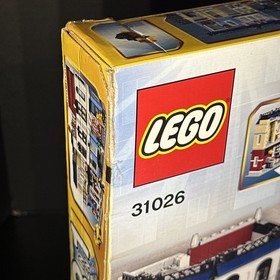 LEGO Creator 31026 Bike Shop & Cafe Set Retired Damaged Box