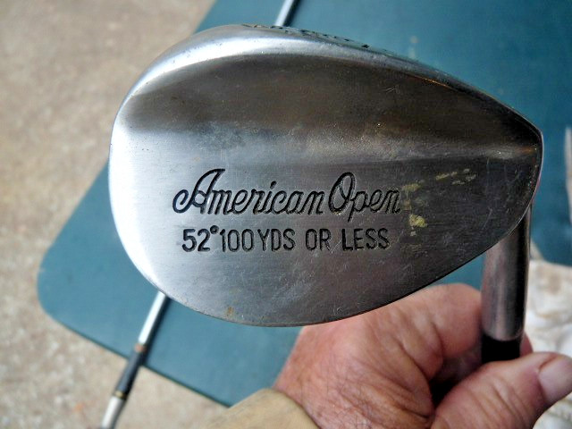American Open 52* Gap Wedge Men's RH