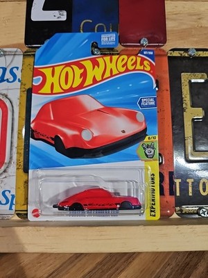 Hot Wheels Red Porsche 911 Carrera Clip 2025 187/250 Experimotors