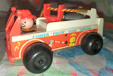 Vtg 1968 Fisher Price Fire Engine Truck 720  Head Turns, Bell Rings  NO Ladder