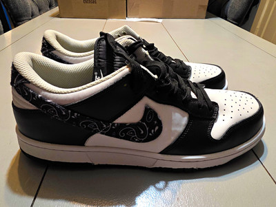 Nike Paisley Low Top Lace-Up Athletic Sneakers Black White Rubber Outsole Men