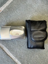 Olympus Camedia camera D560 zoom plus camera case
