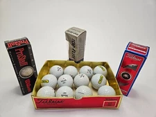 Mixed Lot of 21 Vintage Golf Balls Maxfli, Titleist, Top Flite, Wilson Some Used