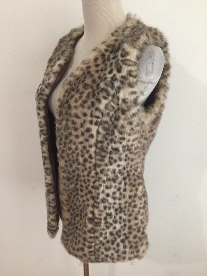 Chaleco de piel sintética de papaya con cortina abierta beige tostado y marrón estampado animal talla S Foto 4 de 4