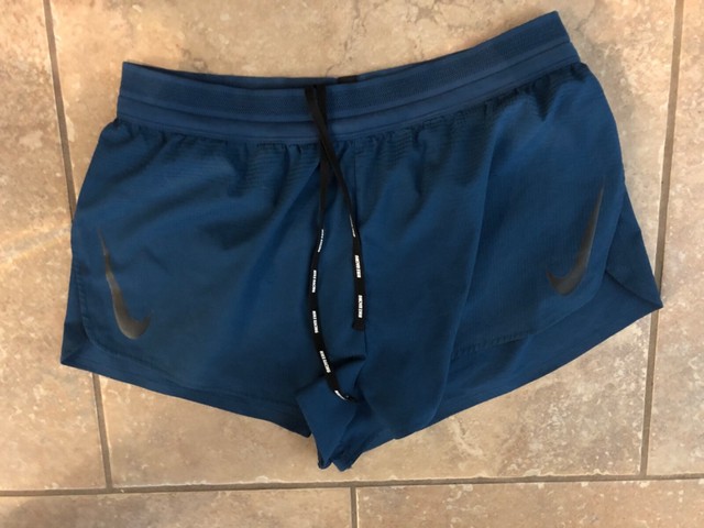 men nike aeroswift shorts
