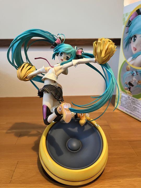 Hatsune Miku Cheerful Ver. 1/8 PVC Figure Character Vocal