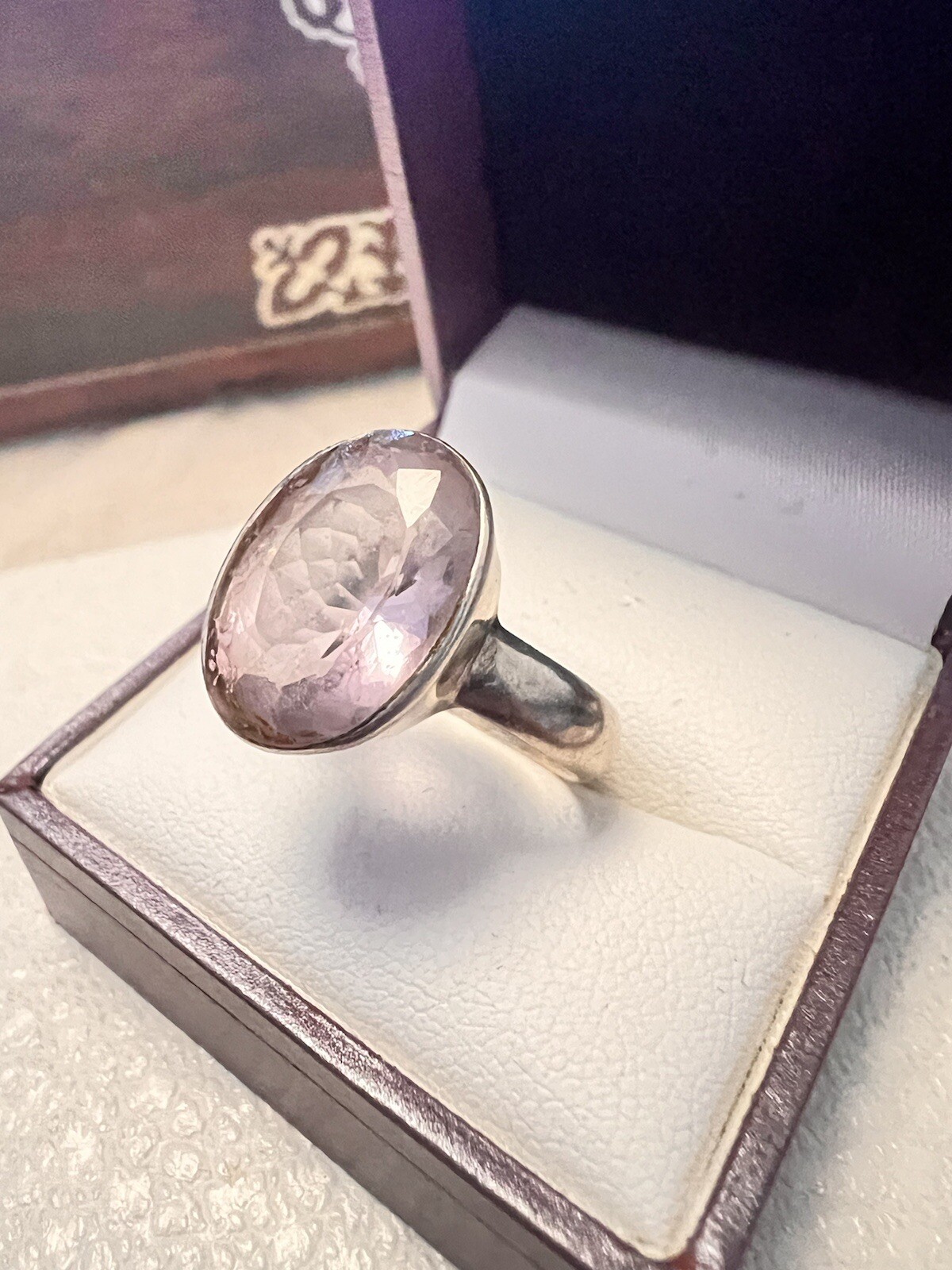 Beautiful Large Amethyst Solid Silver Ring 925 - image 1