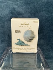 2008 Hallmark    The Death Star and Star Destroyer    Star Wars BOX DENT- SW
