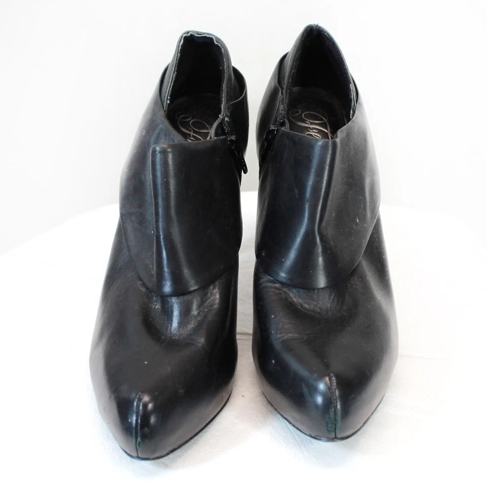 Botines de tacón alto de cuero negros Fergie con cremallera talla 11M Foto 2 de 4