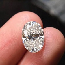 4 Ct Natural D Color CVD Lab-Grown Diamond Oval Cut VVS1 Clarity Certified