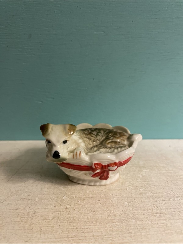 Wire Haired Fox Terrier Figurine