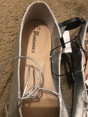 No Boundaries NO BO Ballet Flats Women 7.5 Silver Metallic New With Tags Memory - Picture 5 of 7
