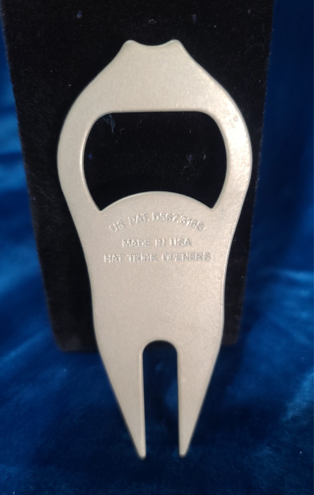 Oregon Ducks Hat Trick Golf Divot Tool, Magnetic Ball Marker And Bottle Opener