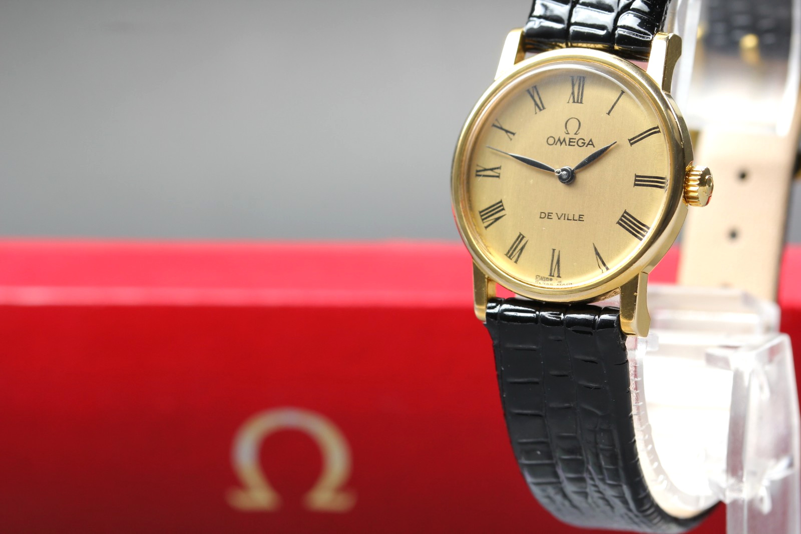Near MINT w/Case] OMEGA De Ville Cal.625 Vintage 1978 Hand Winding Women's Watch image 4