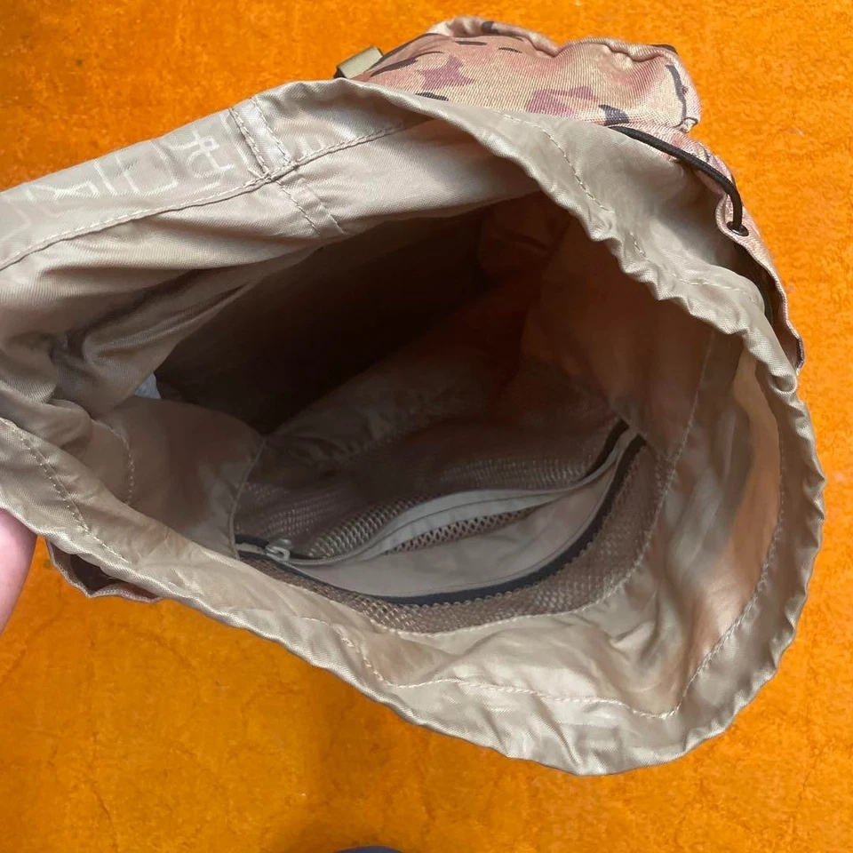 Burton Mochila de camuflaje Correa de hombro ajustable Tamaño mediano - Imagen 2 de 4