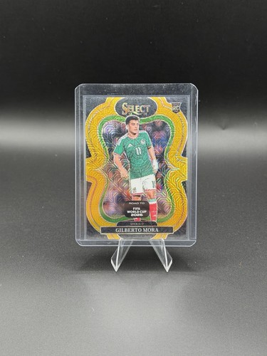 Gilberto Mora RC /10 gold mojo Select 03/10 ; PSA 10 Contender. CLEAN ROOKIE ~
