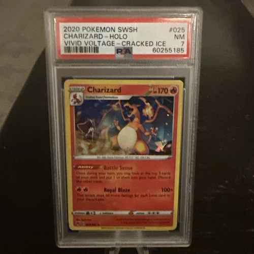 2020 POKEMON SWORD & SHIELD VIVID VOLTAGE CRACKED ICE #025 CHARIZARD-HOLO PSA 7