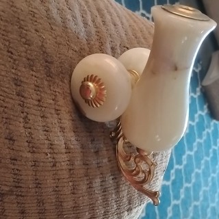 Antique Ivory and Gold Ceramic Brass Ornate Round Door Knob Set