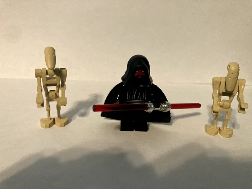 Vintage LEGO Star Wars Darth Maul And Battle Droids and Accessories