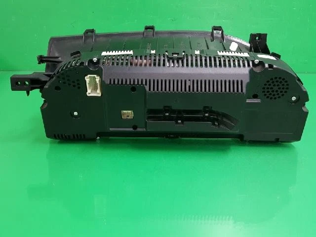 Grupos de instrumentos Mercedes-Benz S500 2011 Foto 4 de 4