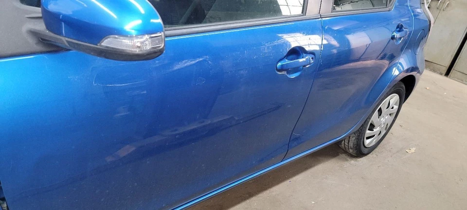 Toyota Prius 2015 cubierta de carga cubierta de piso de repuesto trasera Foto 4 de 4