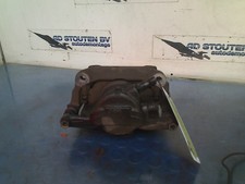 BREMSSATTEL LINKS VORNE Mercedes-Benz CLA Shooting Brake (117.9) 2017