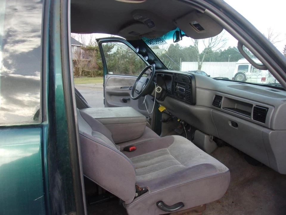 Airbag Air Bag Driver Fits 94-96 DODGE 1500 PICKUP 28930270 - Image 4 of 4