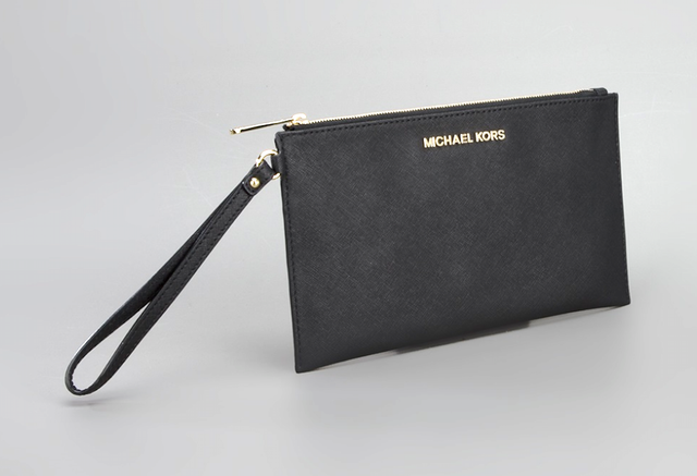 mk black clutch