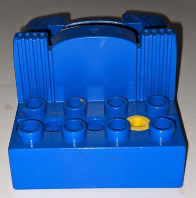 Lego Duplo Toolo Blue Vehicle Cockpit 4x6 Piece Part # 31196c01