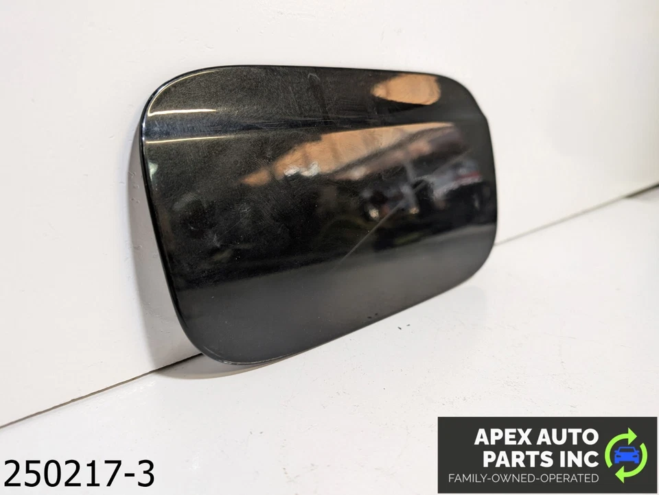 OEM 2002-2005 BMW 745Li 4.4L Gas Fuel Filler Door - Image 3 of 4