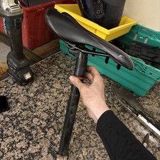 Carrera Kraken Mens MOUNTAIN BIKE MTB SEAT SADDLE SEAT POST ORIGINAL