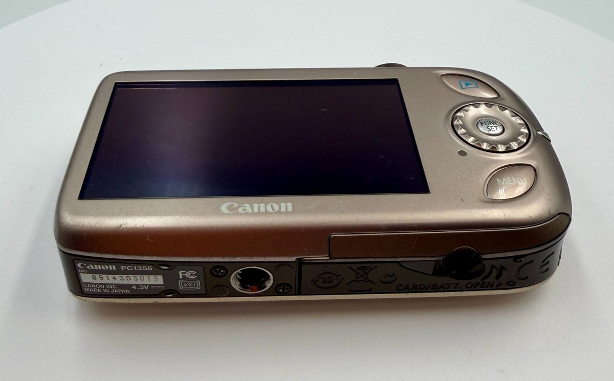 Canon IXY DIGITAL 510IS Gold Compact Digital Camera with Battery