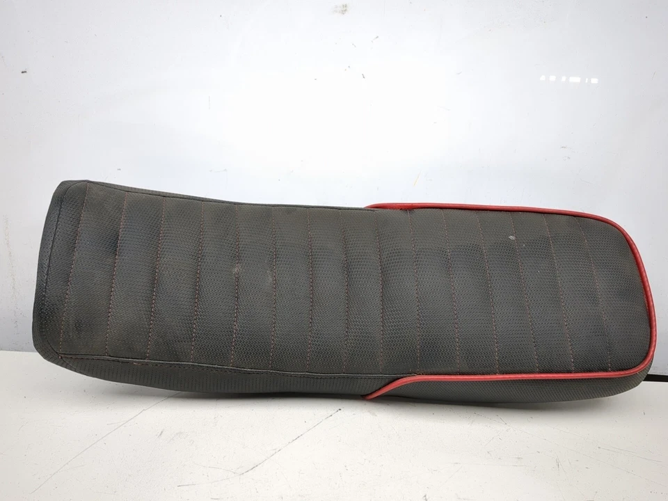 91-03 Honda CB750 Nighthawk 750 completo de una pieza asiento de pasajero conductor personalizado Foto 4 de 4