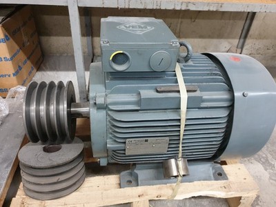 VEM Asynchronmotor Typ : KHR 80 L8 NEU !
